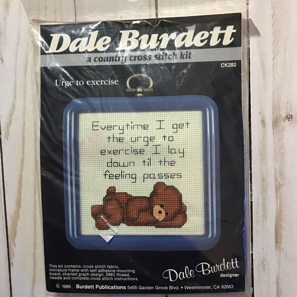 Dale Burdett vintage country cross stitch New in pkg 4” x 4” ck282 craft kit